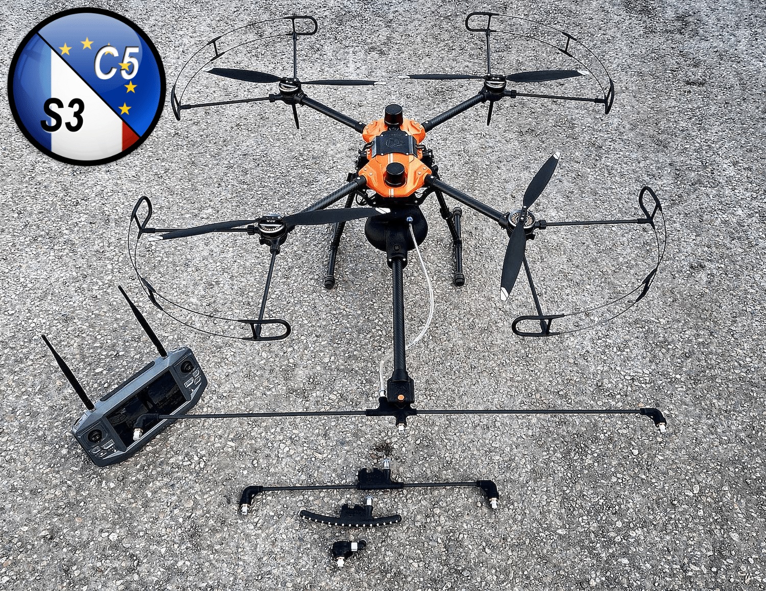 Traitement des endroits inaccessibles par drone pulvérisateur